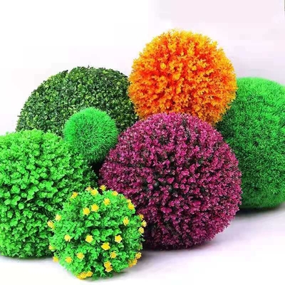 Ornamental Artificial Green Topiary Ball