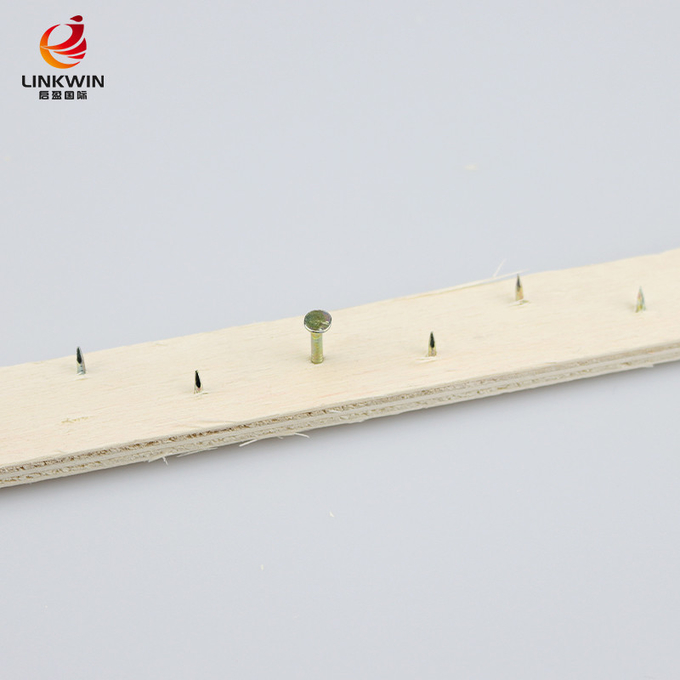 Agarrador simple de la alfombra de madera de la instalación de la clavija de madera ordinaria para la instalación interna